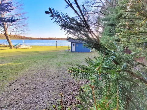 6581 N Evergreen, White Cloud, MI 49349 photo 10