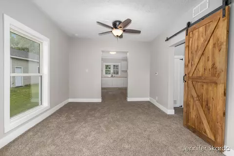 522 S Front, Belding, MI 48809 photo 7