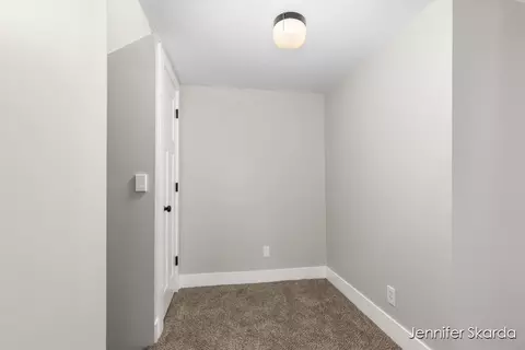 522 S Front, Belding, MI 48809 photo 17