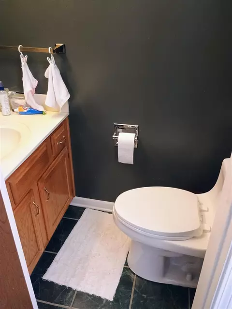 2736 Gilbert, Lansing, MI 48911 photo 22