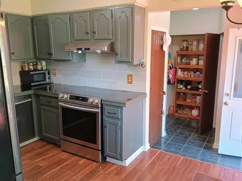 2736 Gilbert, Lansing, MI 48911 photo 21