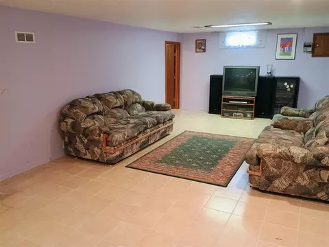 2736 Gilbert, Lansing, MI 48911 photo 28