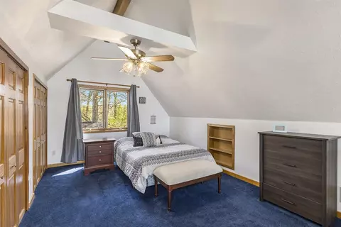 Bedroom - 5044 Schrah, Munith, MI 49259 photo 3 of 3