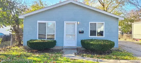 725 Scottwood, Pontiac, MI 48340