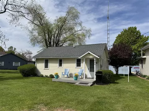 820 N Werners Lndg, Bronson, MI 49028