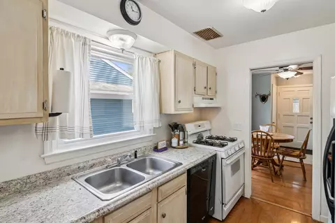 2404 Dawn, Jackson, MI 49203 photo 18