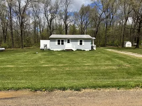 11126 Opel Dr, Jerome, MI 49249