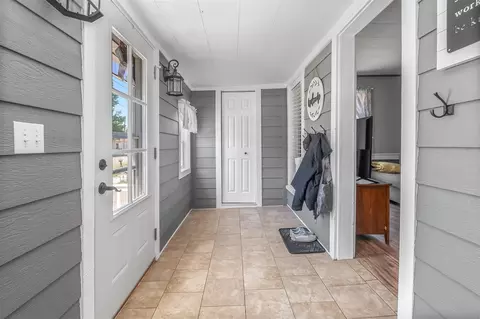 Entry Way - 116 Silver, Reading, MI 49274 photo 1 of 2