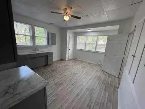 190 E Michigan, Three Rivers, MI 49093 photo 7