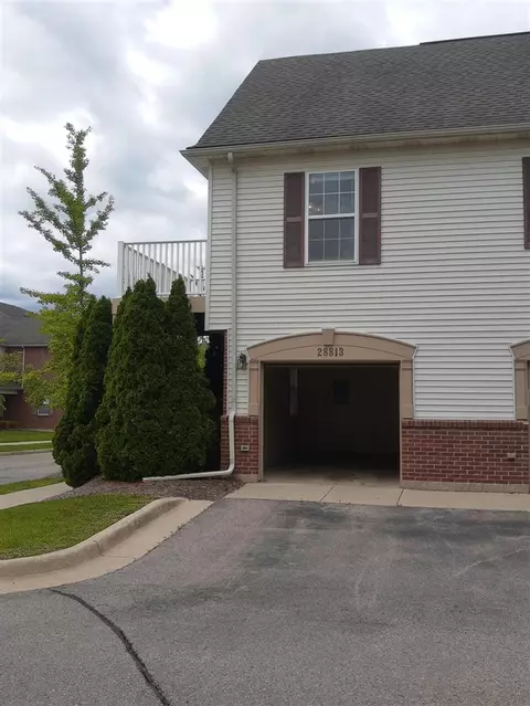 28813 Cullen, Romulus, MI 48174 photo 13