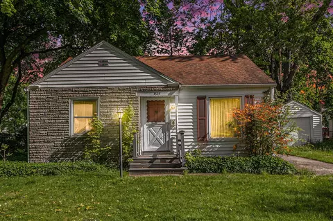 1515 Fulton, Kalamazoo, MI 49001