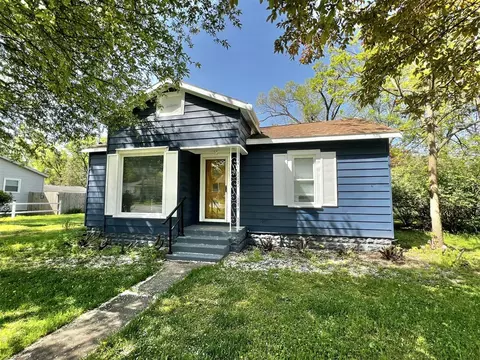 2217 Regent, Kalamazoo, MI 49004