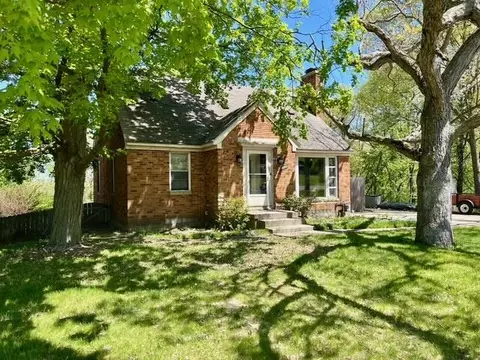 1339 3 Mile, Grand Rapids, MI 49505