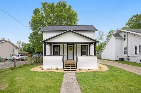 247 E Michigan, Three Rivers, MI 49093