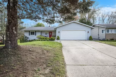 5288 Newcastle, Grand Rapids, MI 49508