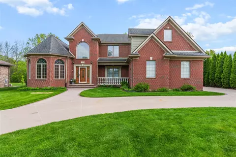 1348 Larayne, Troy, MI 48085
