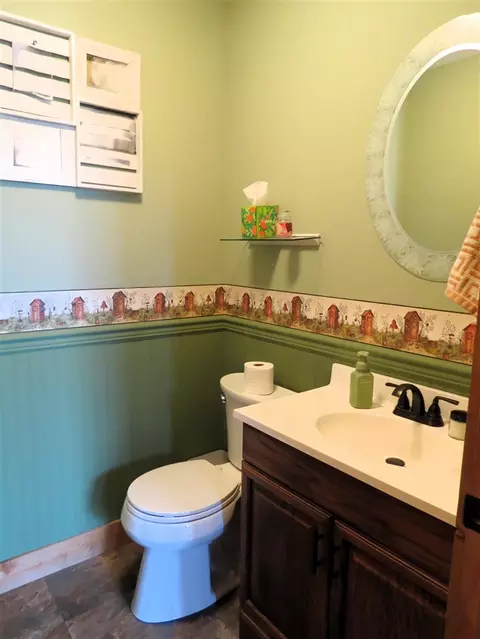 Bath - 3370 Henry, Jackson, MI 49201 photo 1 of 7