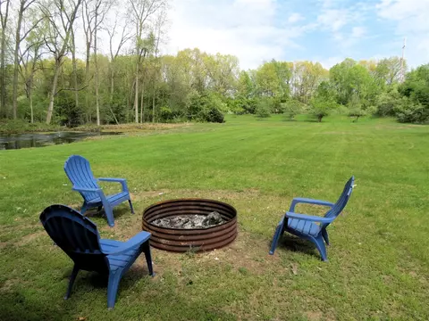 Exterior - 3370 Henry, Jackson, MI 49201 photo 10 of 21