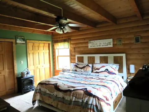 Bedroom - 3370 Henry, Jackson, MI 49201 photo 3 of 9