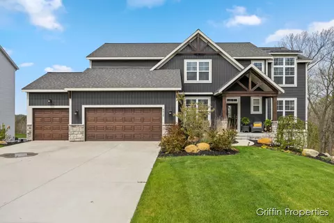 4515 Harbor Vw, Grand Rapids, MI 49512