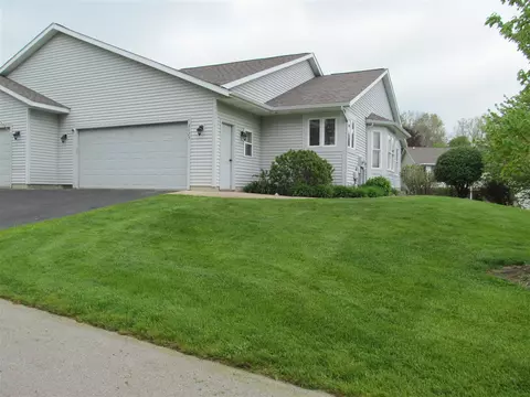 2625 Rolling Rdg, Grand Rapids, MI 49534