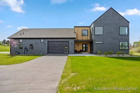 4569 Giles, Ada, MI 49301