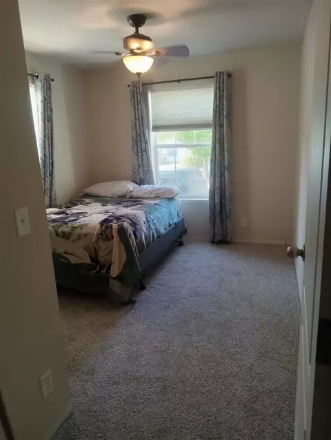 Bedroom - 3717 Cypress, Jackson, MI 49201 photo 2 of 4