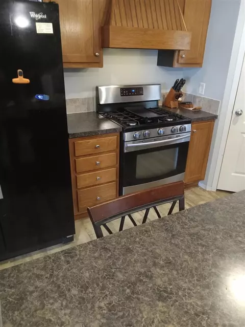 Kitchen - 3717 Cypress, Jackson, MI 49201 photo 2 of 3