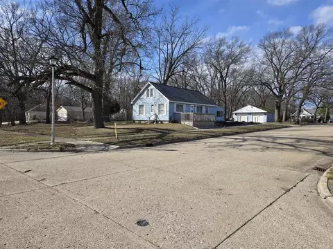 1276 Adams, Muskegon, MI 49442
