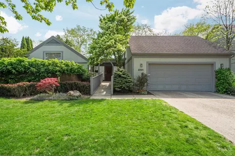 2245 Chaucer, Ann Arbor, MI 48103