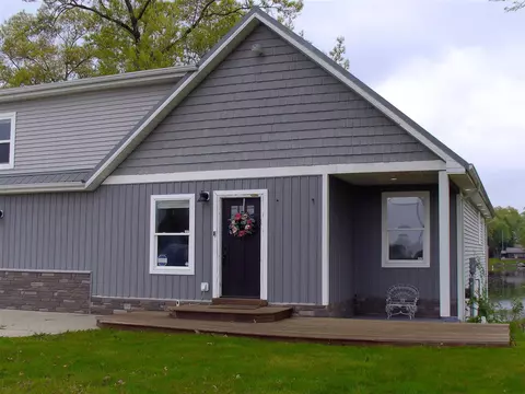 59061 Long Lk, Colon, MI 49040