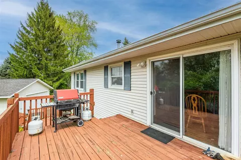 201 Colebrook, Clinton, MI 49236 photo 32