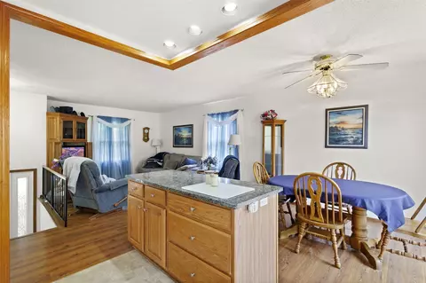 201 Colebrook, Clinton, MI 49236 photo 11