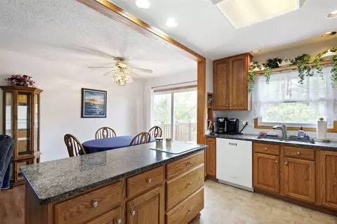 201 Colebrook, Clinton, MI 49236 photo 7