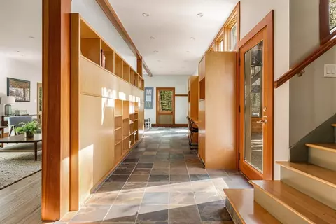 Entry Way - 6800 Harbert, Harbert, MI 49115 photo 3 of 8