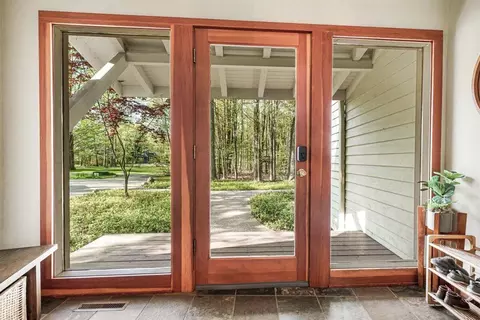 Entry Way - 6800 Harbert, Harbert, MI 49115 photo 1 of 8