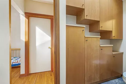 Entry Way - 6800 Harbert, Harbert, MI 49115 photo 7 of 8