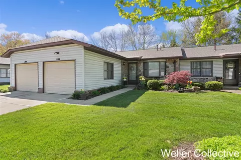 2166 Wildfield #15, Grand Rapids, MI 49505