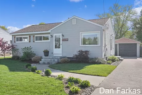 4920 Marshall, Grand Rapids, MI 49508