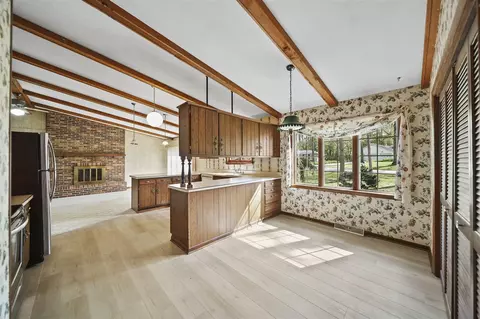 216 Wickenham, Spring Arbor, MI 49283 photo 15