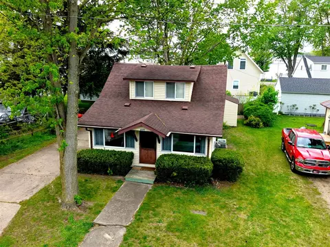 2577 Parkway, Manitou Beach, MI 49253