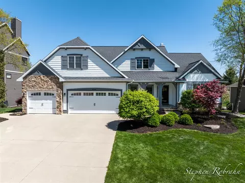 644 Village Spgs, Ada, MI 49301