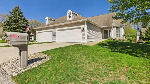 17646 Dustin #17, Spring Lake, MI 49456