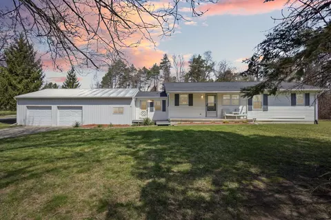 3498 W Sidney, Sidney, MI 48885