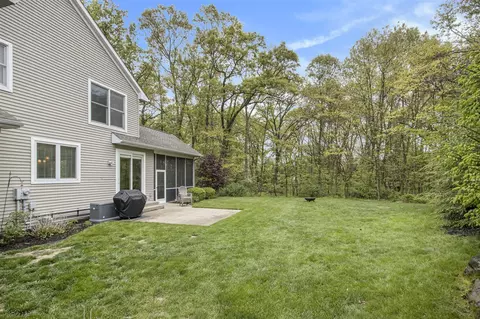Exterior - 8317 Barony, Mattawan, MI 49071 photo 4 of 5