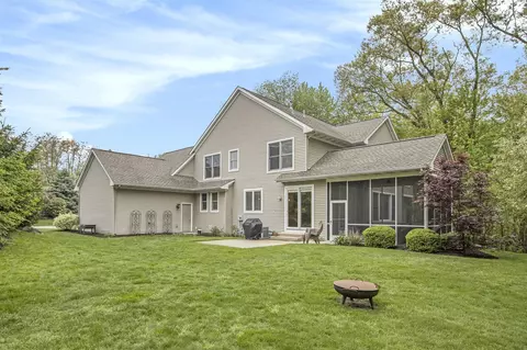 Exterior - 8317 Barony, Mattawan, MI 49071 photo 3 of 5