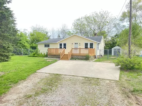 3425 Miles, Jackson, MI 49201