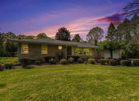 19587 E Ave, Battle Creek, MI 49017