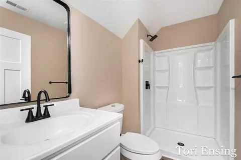 702 Morton, Belding, MI 48809 photo 20