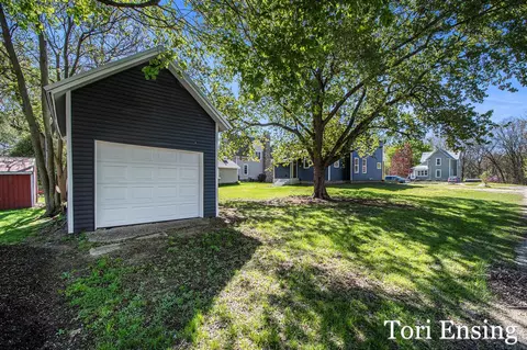 702 Morton, Belding, MI 48809 photo 26
